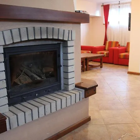 Cozy 1 Bedroom Self-catering Fully Equipped Flat In St Ivan Rilski With Free Services Lejlighed Bansko